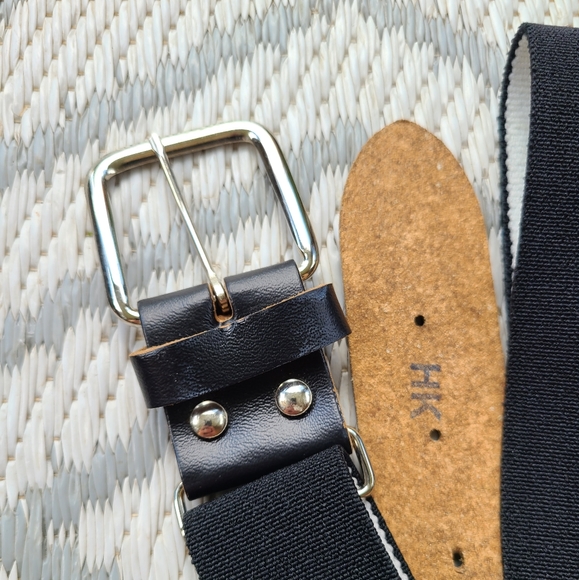 Adult baseball/softball belt, adjustable elastic, in black - Picture 3 of 3